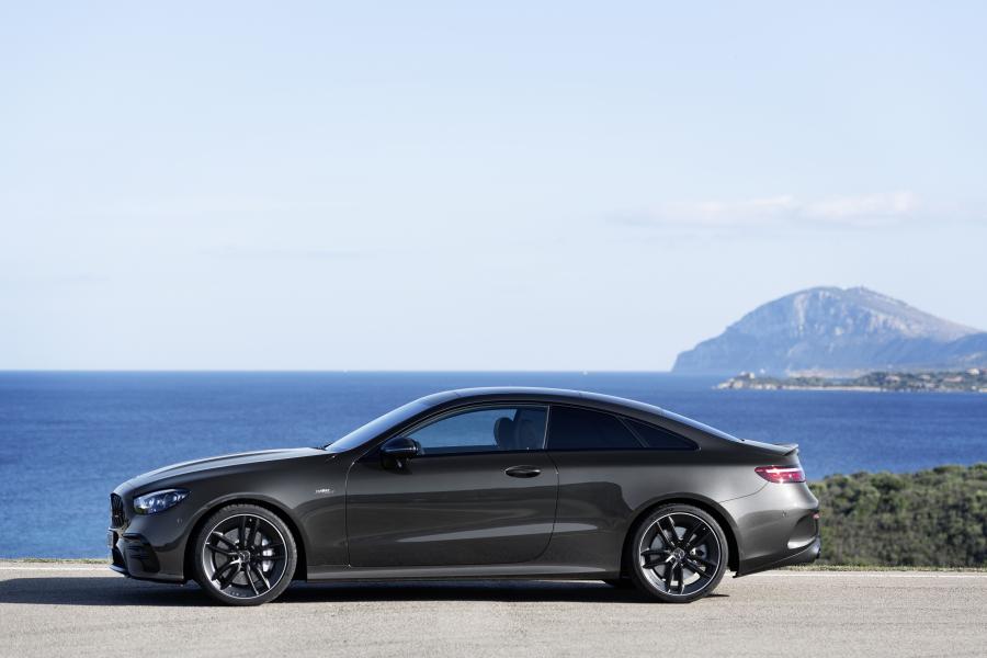  Mercedes-AMG E53 4Matic+ Coupe (C238) 2020 года  (WW) (фото 16 из 37)